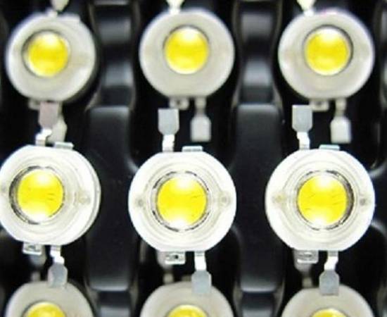 25x 1W High Power LED kalt weiss Epistar 100lm 6500k 0,9€/Stück Leuchtdioden