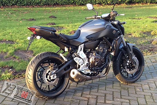 mt 07 fender eliminator kit