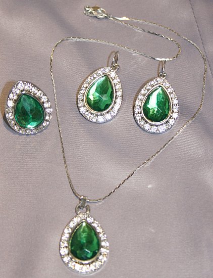 Damen Smaragd Ring Collier Kette Sultan Süleyman Hüyem Hürrem Grün